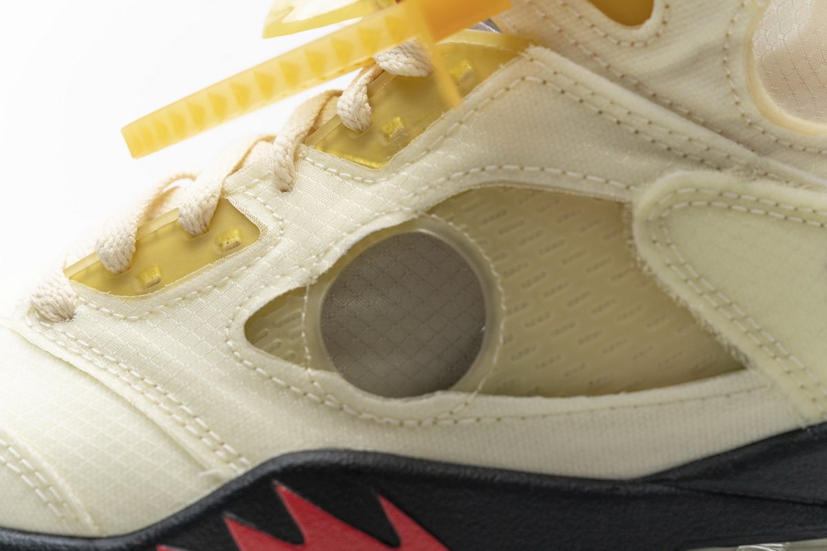 DH8565-100 OFF White x Air Jordan 5 Retro SP Sail - Image 11